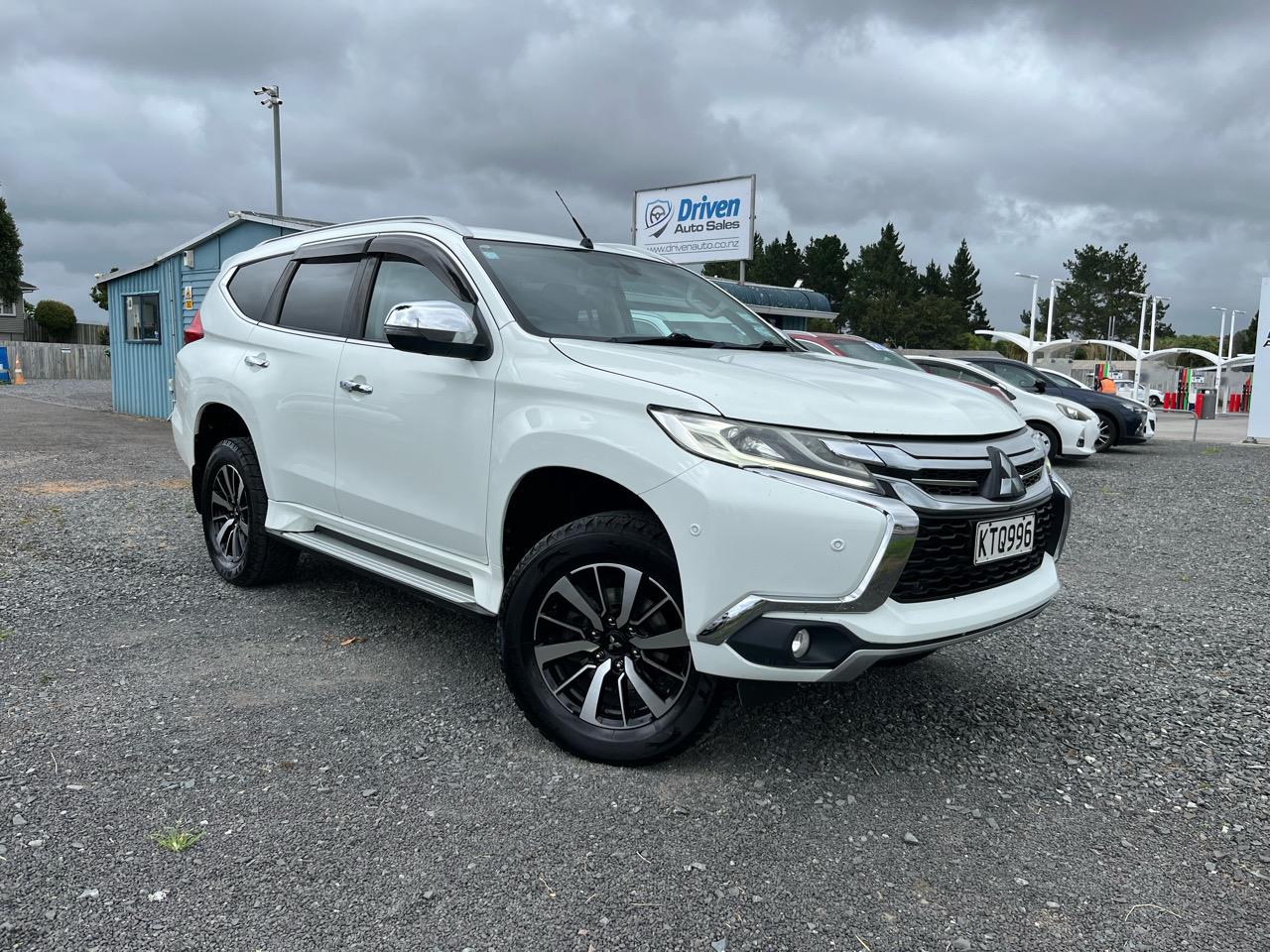 2017 Mitsubishi Pajero Sport