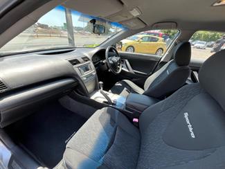 2011 Toyota Camry - Thumbnail