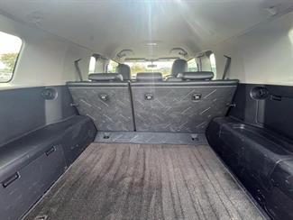 2011 Toyota FJ Cruiser - Thumbnail