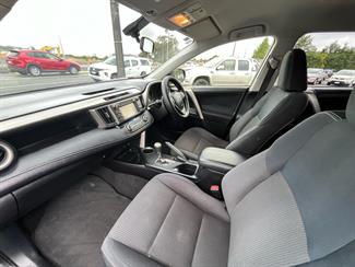2014 Toyota Rav4 - Thumbnail