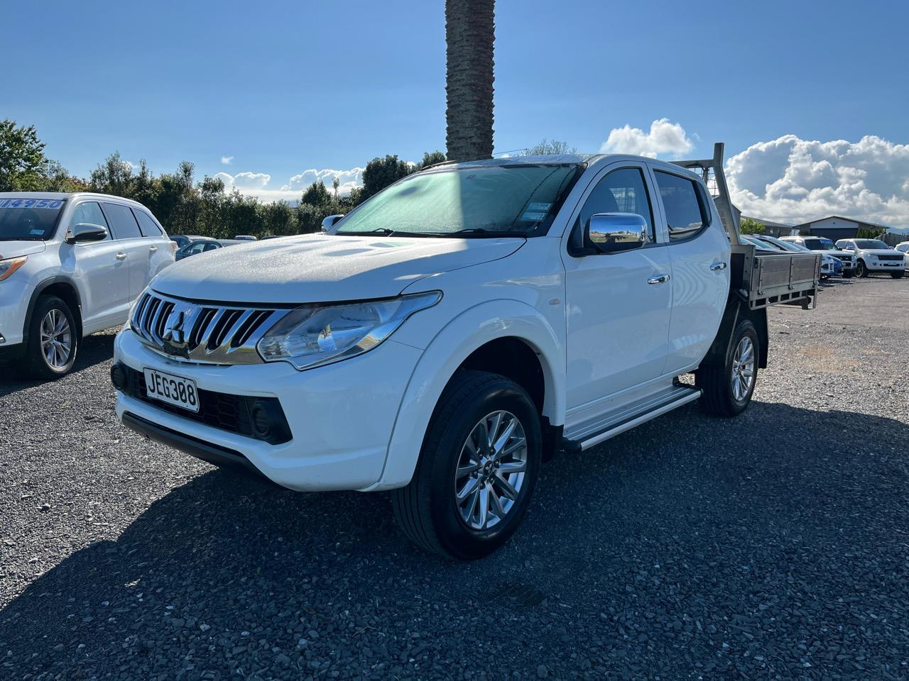 2015 Mitsubishi Triton