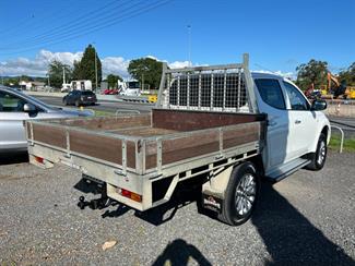 2015 Mitsubishi Triton - Thumbnail