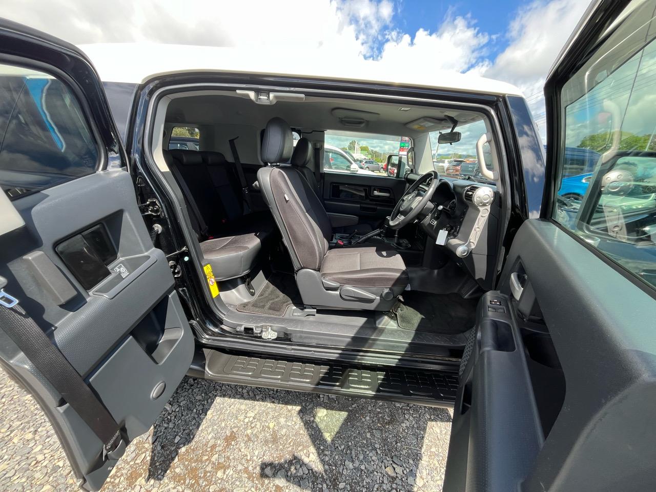 2011 Toyota FJ Cruiser