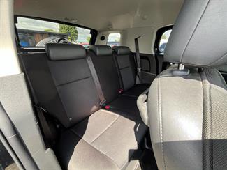 2011 Toyota FJ Cruiser - Thumbnail