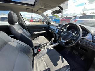 2016 Suzuki Vitara - Thumbnail