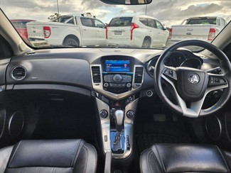 2013 Holden Cruze - Thumbnail