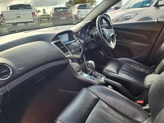 2013 Holden Cruze - Thumbnail