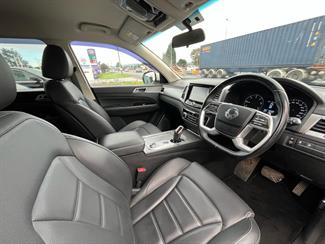 2021 Ssangyong Rexton - Thumbnail