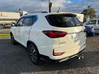 2021 Ssangyong Rexton - Thumbnail