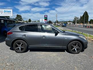 2012 Nissan Skyline - Thumbnail