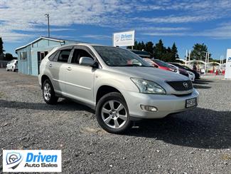 2004 Toyota Harrier - Thumbnail
