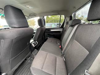 2018 Toyota Hilux - Thumbnail