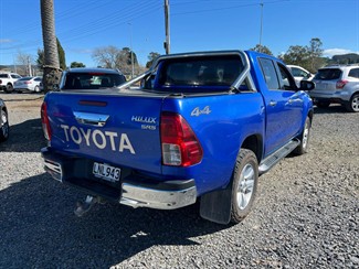 2018 Toyota Hilux - Thumbnail