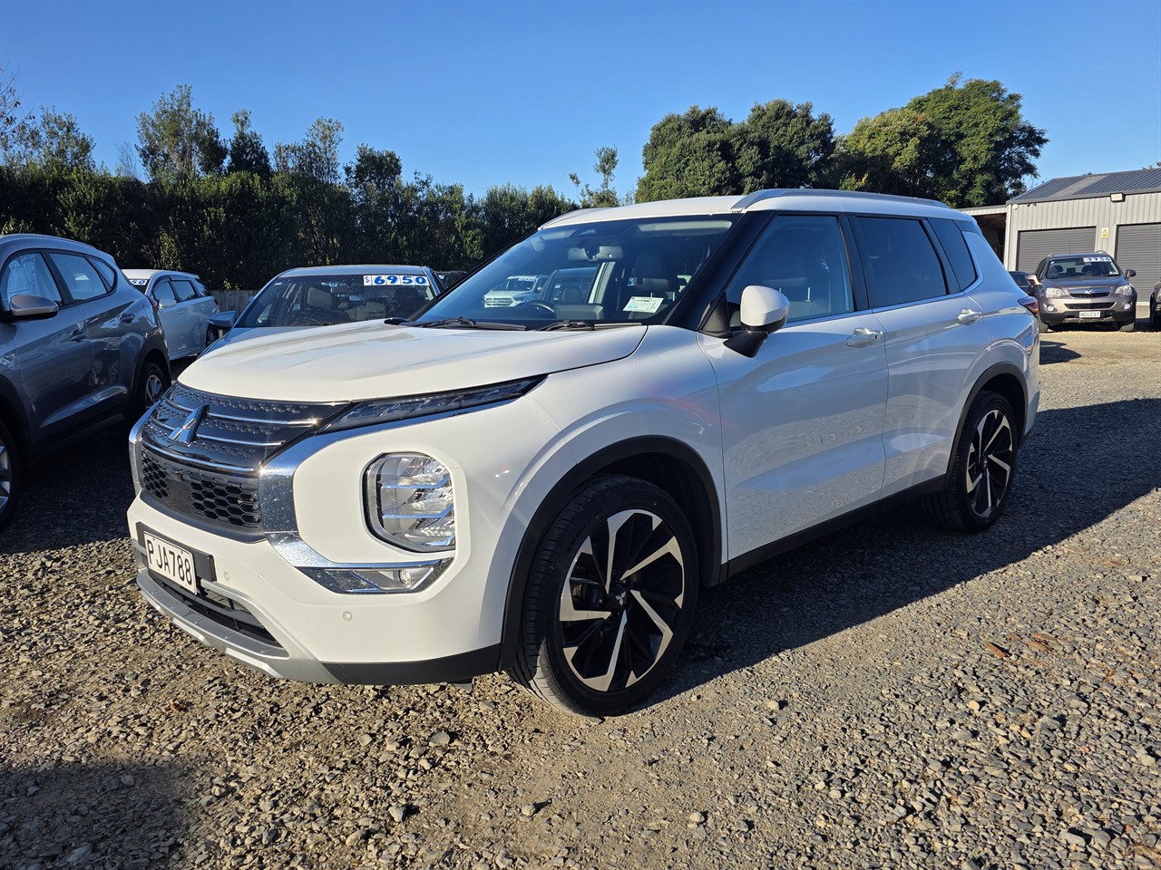 2022 Mitsubishi Outlander