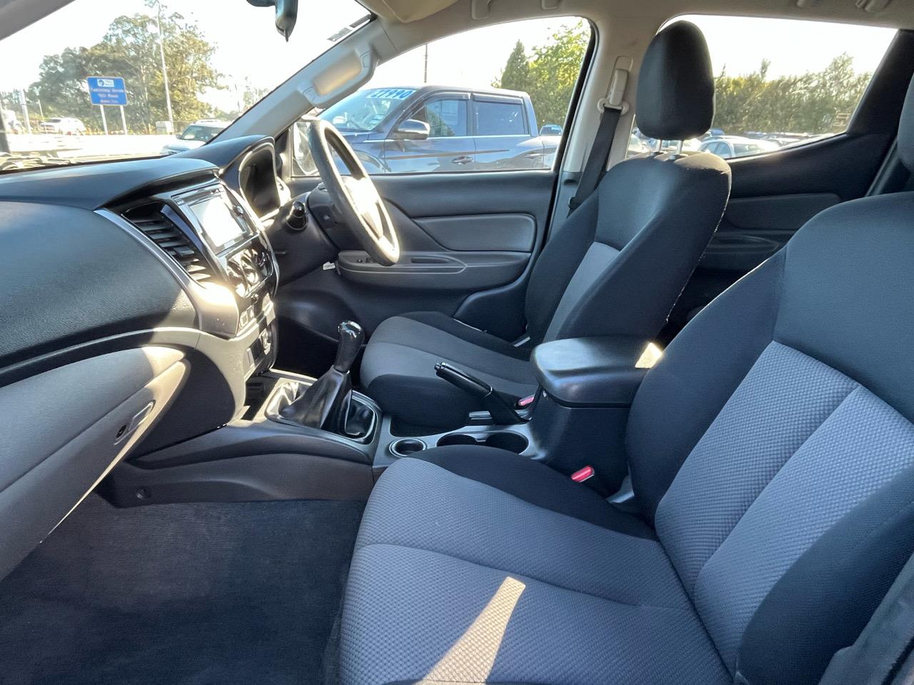 2017 Mitsubishi Triton