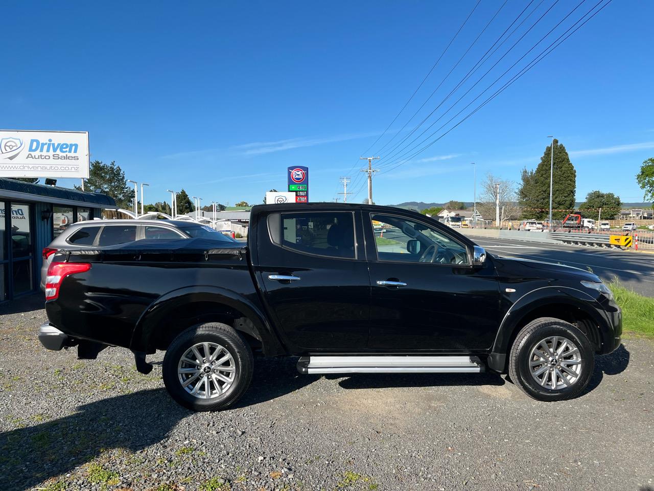 2017 Mitsubishi Triton