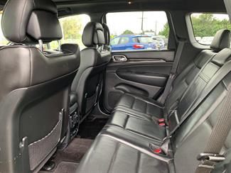 2020 Jeep Grand Cherokee - Thumbnail