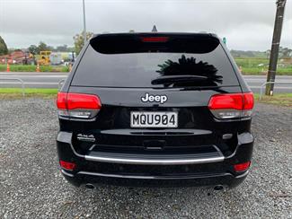 2020 Jeep Grand Cherokee - Thumbnail