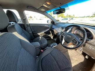 2017 Hyundai Accent - Thumbnail