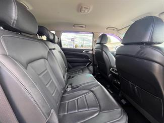 2022 Ssangyong Rexton - Thumbnail