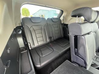 2022 Ssangyong Rexton - Thumbnail