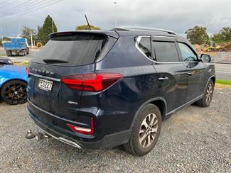 2022 Ssangyong Rexton - Thumbnail