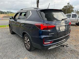 2022 Ssangyong Rexton - Thumbnail