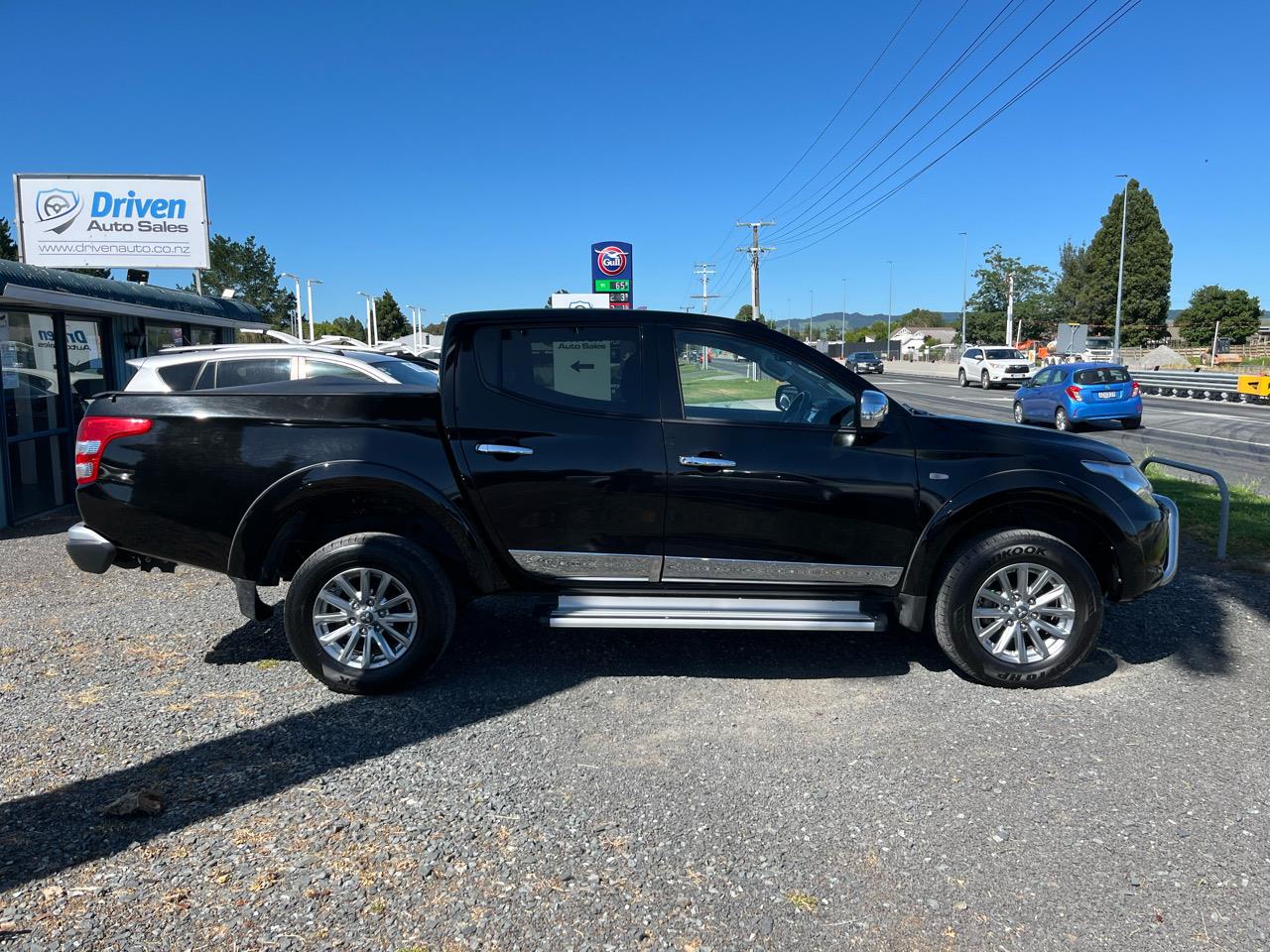 2015 Mitsubishi Triton