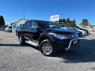 2015 Mitsubishi Triton - Thumbnail