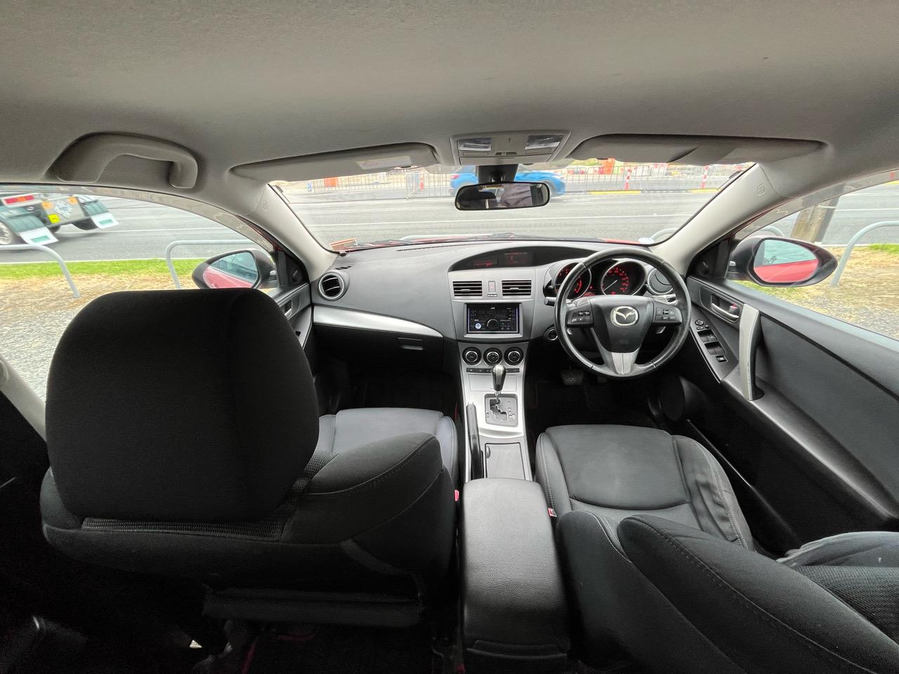 2010 Mazda Axela