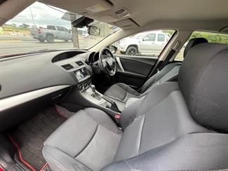 2010 Mazda Axela - Thumbnail