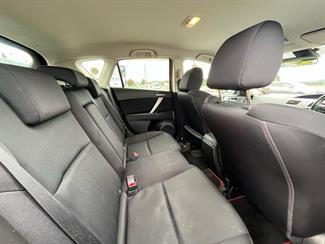 2010 Mazda Axela - Thumbnail