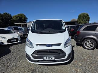 2017 Ford Transit - Thumbnail