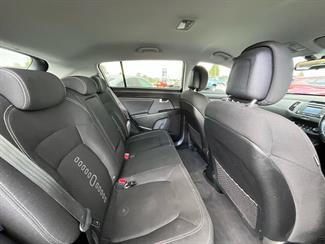 2015 Kia Sportage - Thumbnail