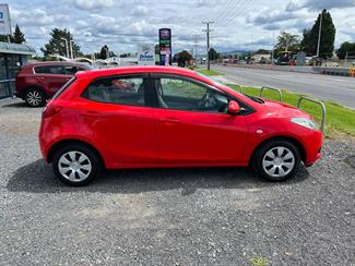 2010 Mazda Demio - Thumbnail