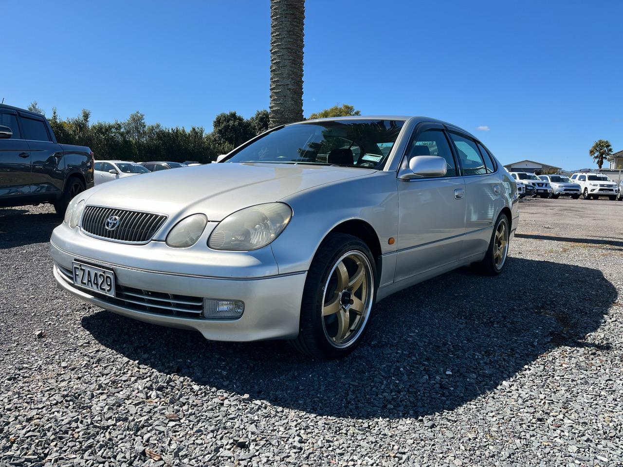 2001 Toyota Aristo