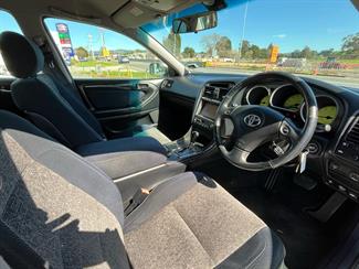 2001 Toyota Aristo - Thumbnail