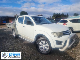 2012 Mitsubishi Triton - Thumbnail