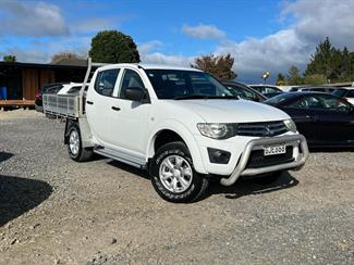 2012 Mitsubishi Triton - Thumbnail
