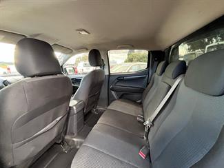 2016 Isuzu D-Max - Thumbnail