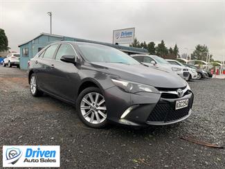 2017 Toyota Camry - Thumbnail