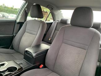 2017 Toyota Camry - Thumbnail