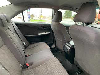 2017 Toyota Camry - Thumbnail