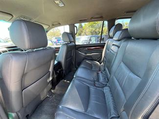 2006 Toyota Landcruiser Prado - Thumbnail