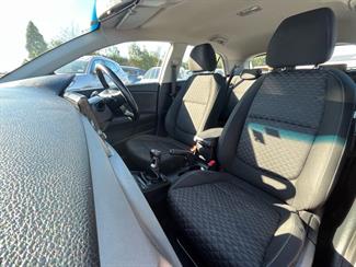 2018 Kia Rio - Thumbnail