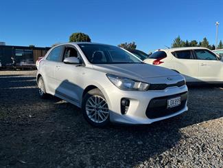 2018 Kia Rio - Thumbnail