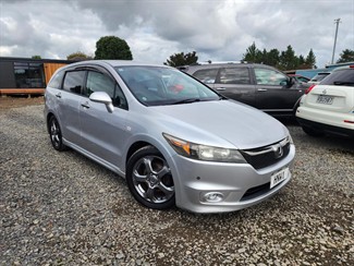 2007 Honda Stream - Thumbnail