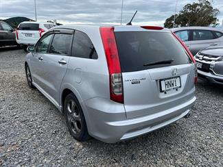 2007 Honda Stream - Thumbnail