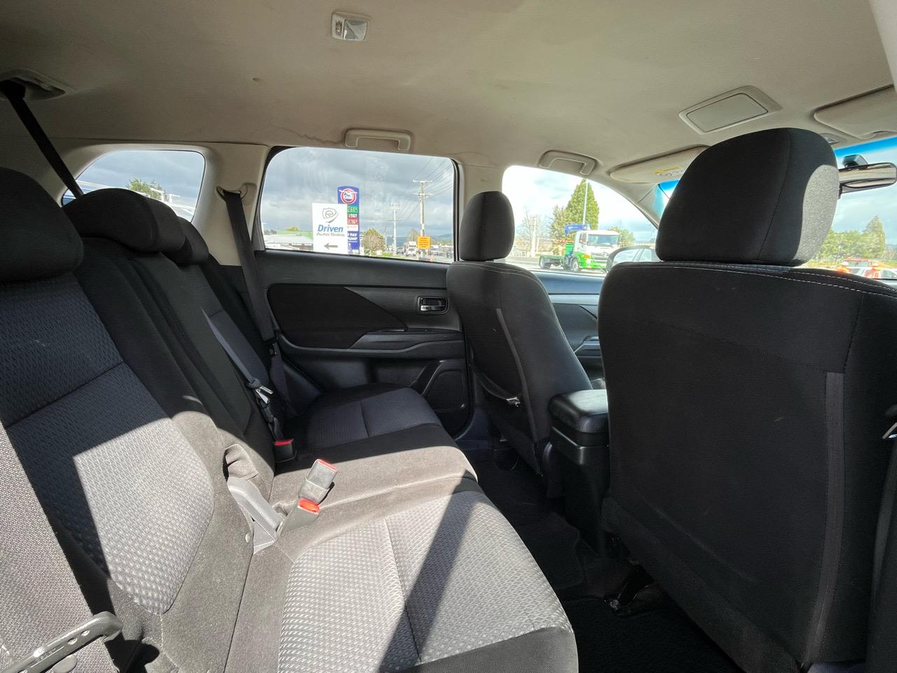 2017 Mitsubishi Outlander