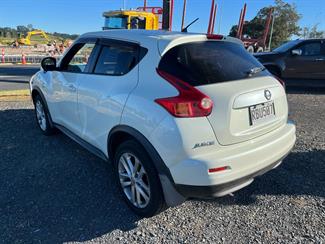 2011 Nissan Juke - Thumbnail